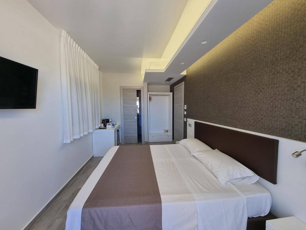 Rooms Dream โตรเปอา ภายนอก รูปภาพ