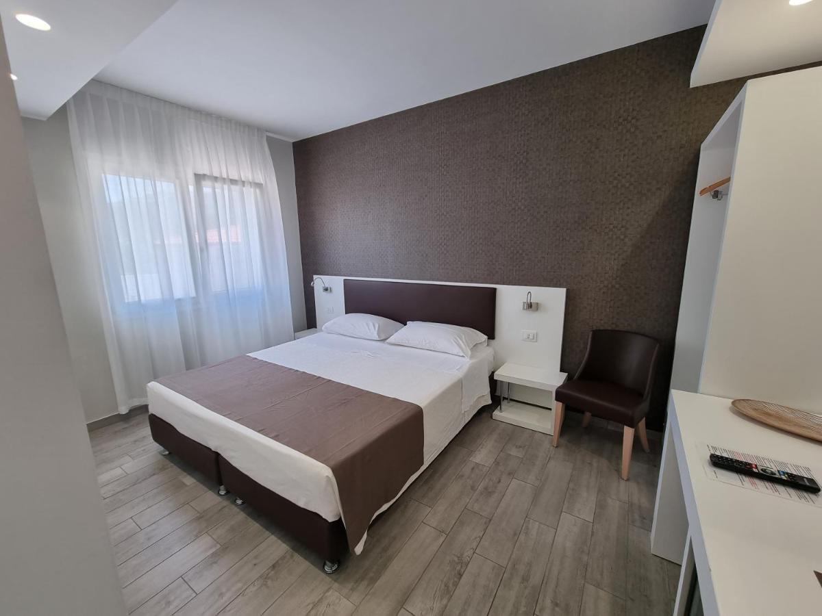 Rooms Dream โตรเปอา ภายนอก รูปภาพ