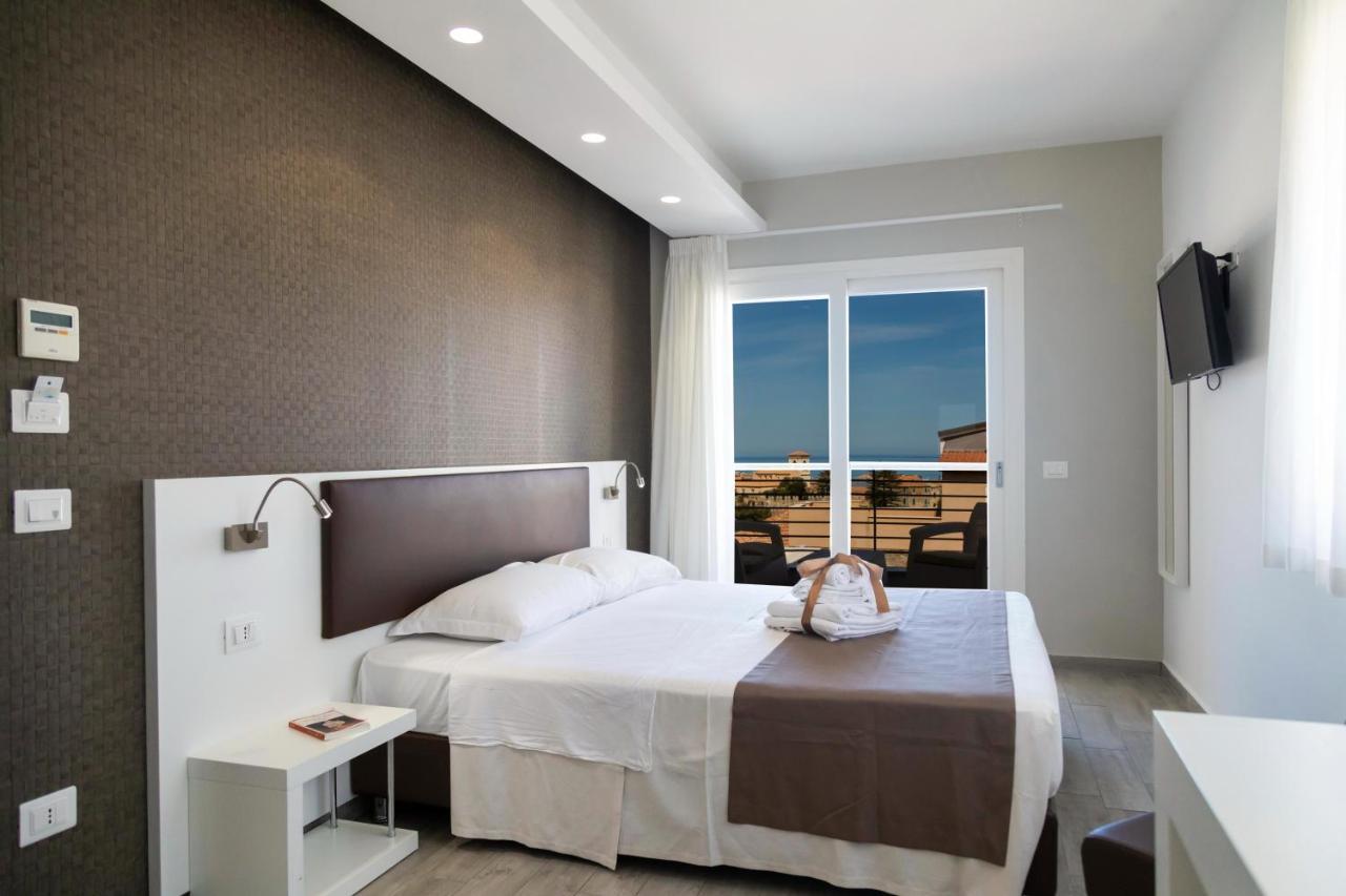 Rooms Dream โตรเปอา ภายนอก รูปภาพ